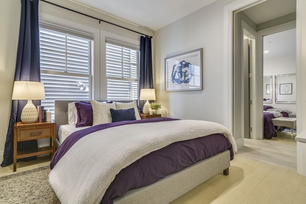 719 E 2nd St, South Boston