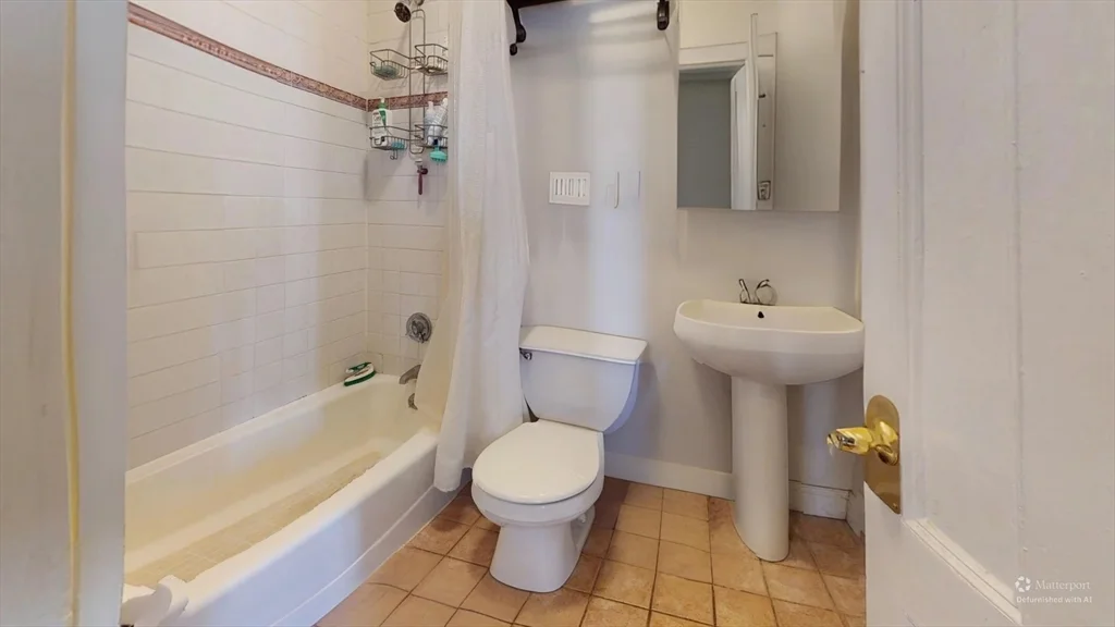 48 Eustis St, Baldwin