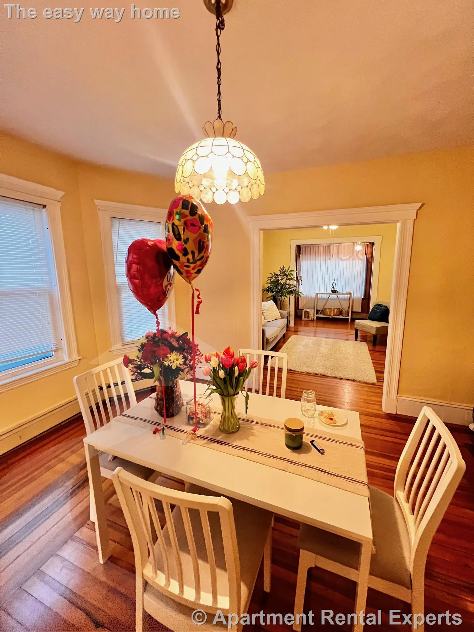 122 Willis Ave, Tufts