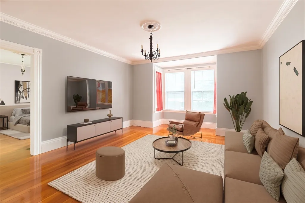 327 Lafayette St, Salem