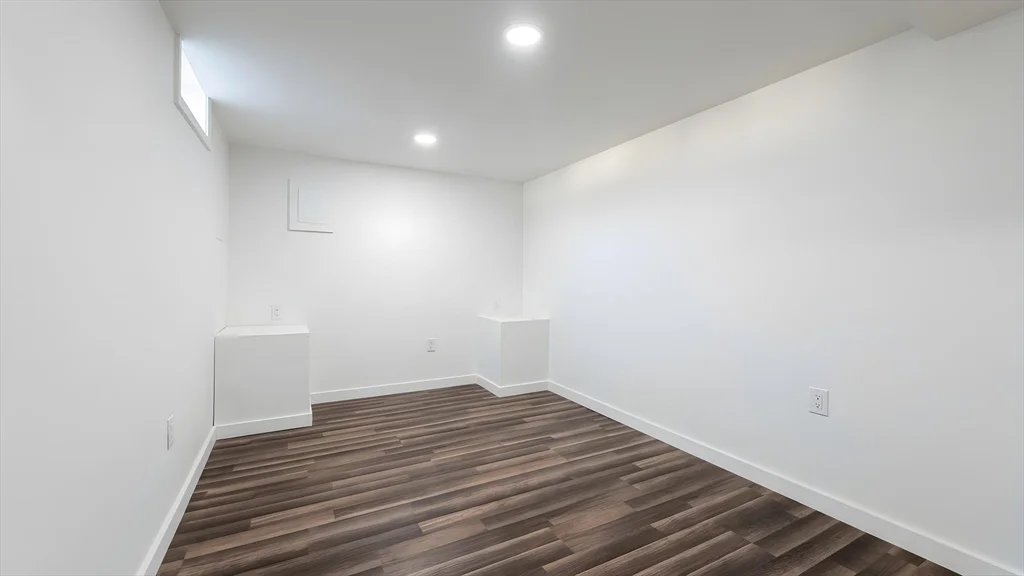338 Whiting Ave, Dedham