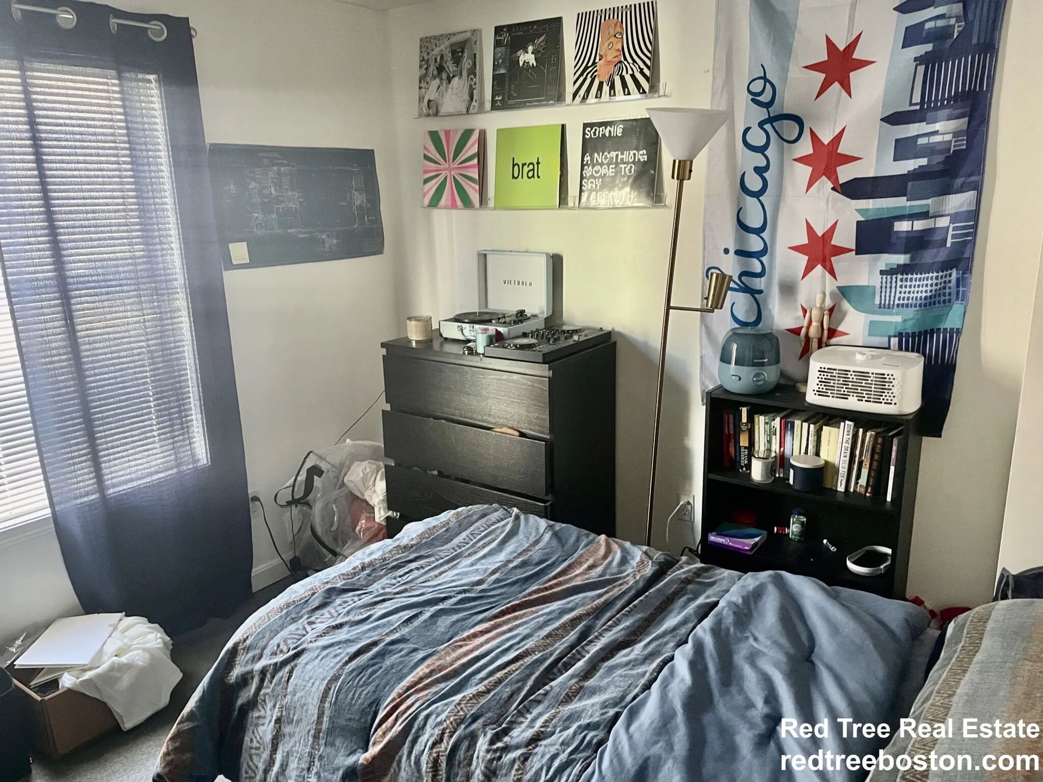 24 Lawn St, Mission Hill