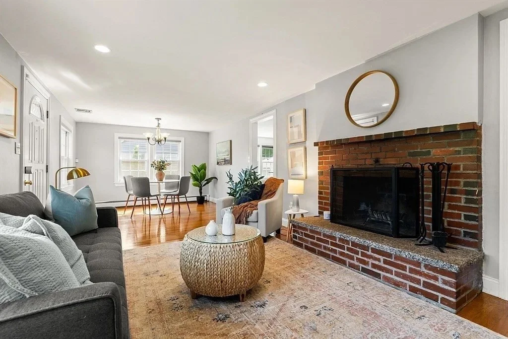 334 Mystic St, Arlington