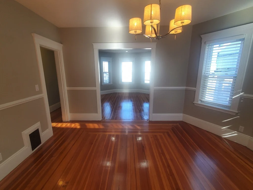 14 N Munroe Ter, Dorchester