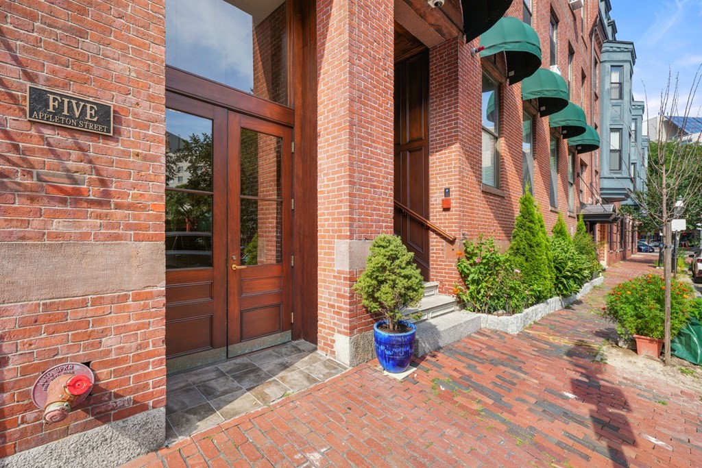 5 Appleton St, South End