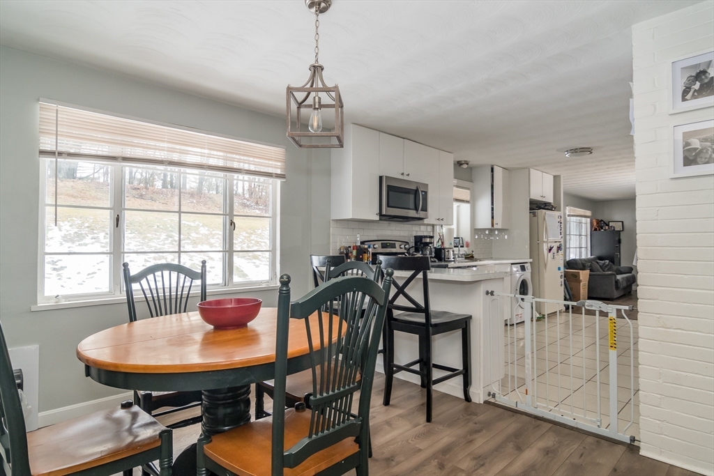 17 Francine Rd, Saxonville