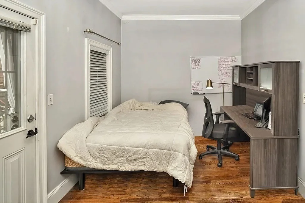 254 Bowen St, South Boston