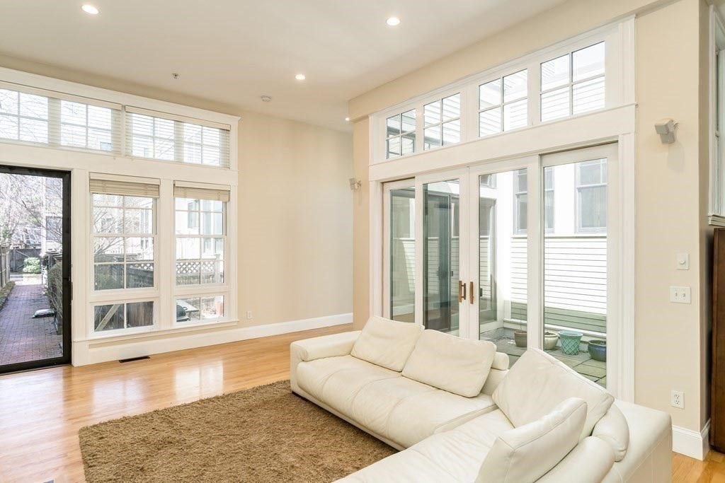 15 Valentine St, Cambridgeport