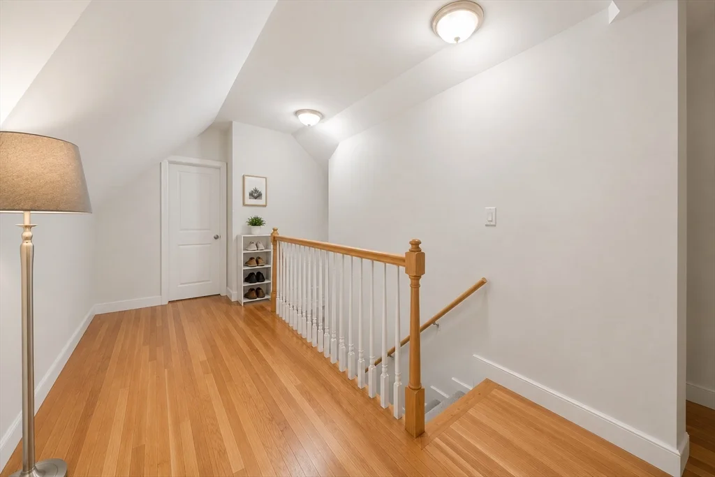 66 Mozart St, Jamaica Plain