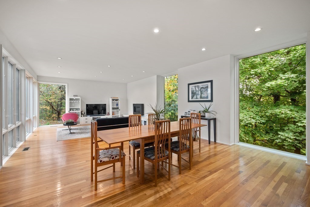 35 Thornberry Rd, Winchester