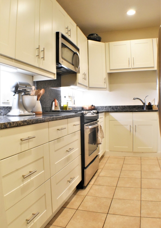 11 Worcester St, Boston