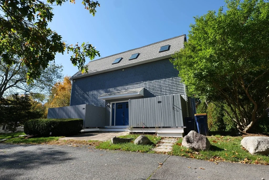 23 Winter St, Norwell