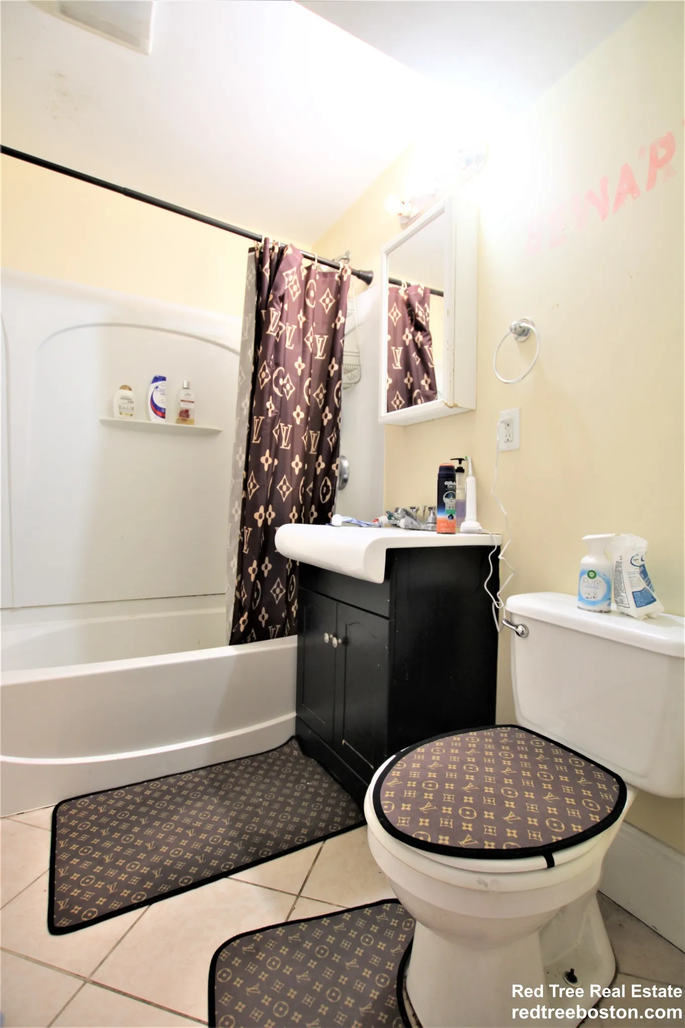 19 Parker Hill Ave, Mission Hill