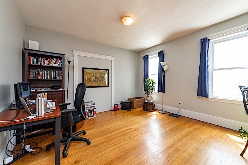 6 Belmont St, Somerville