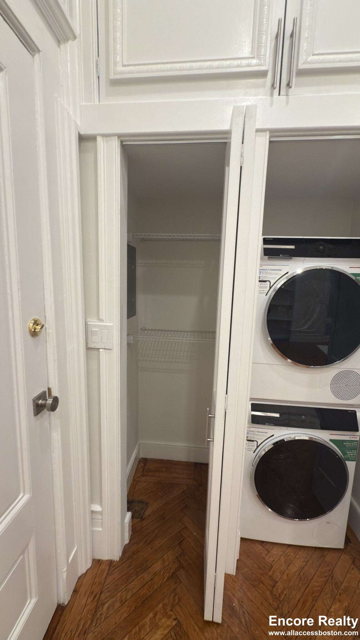 2 Joy St, Beacon Hill