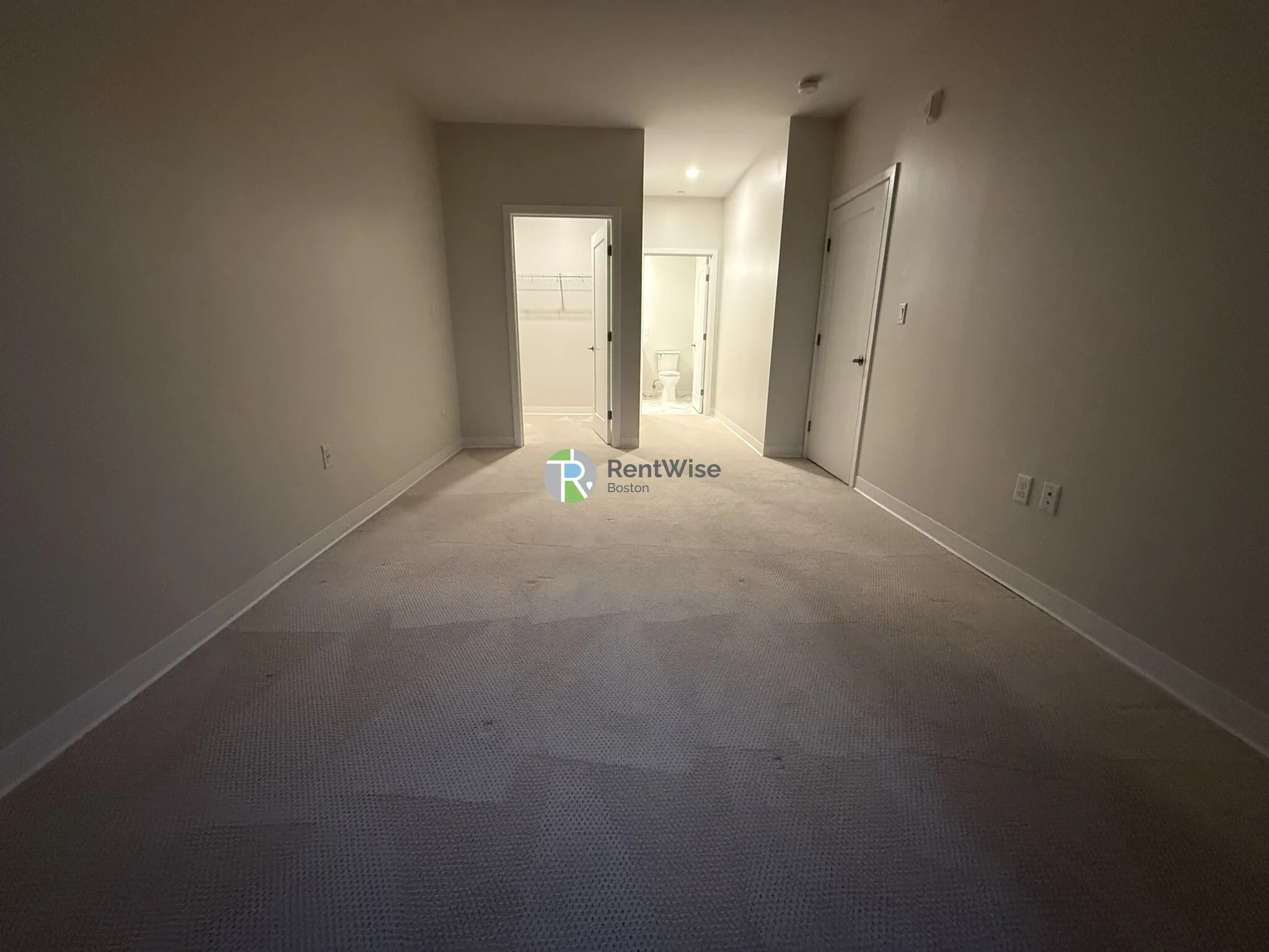 289 Walk Hill St, Roslindale