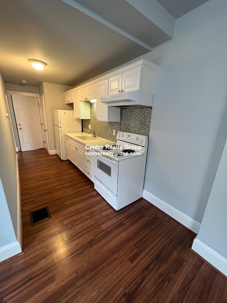 13 Sharon St, Banks Square