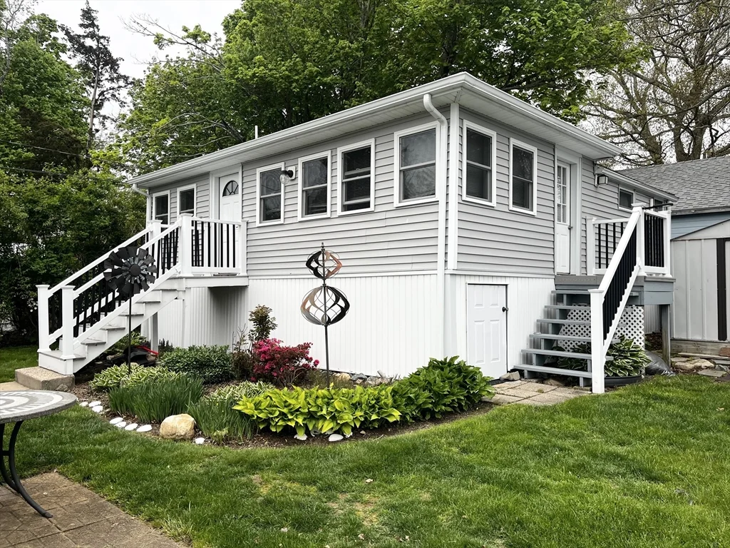 13R West Ave, Kingston