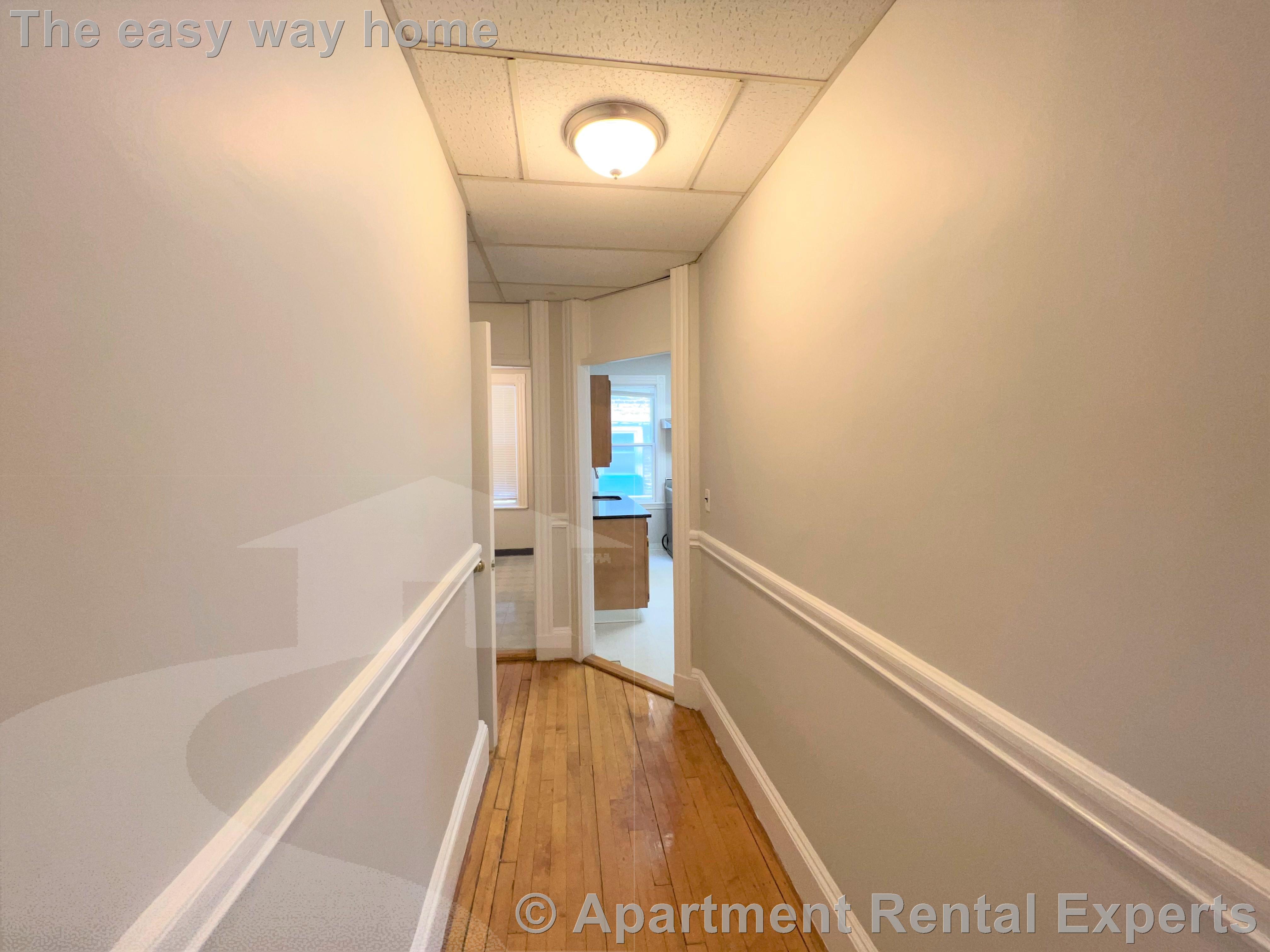 12 Pleasant St, Central Square