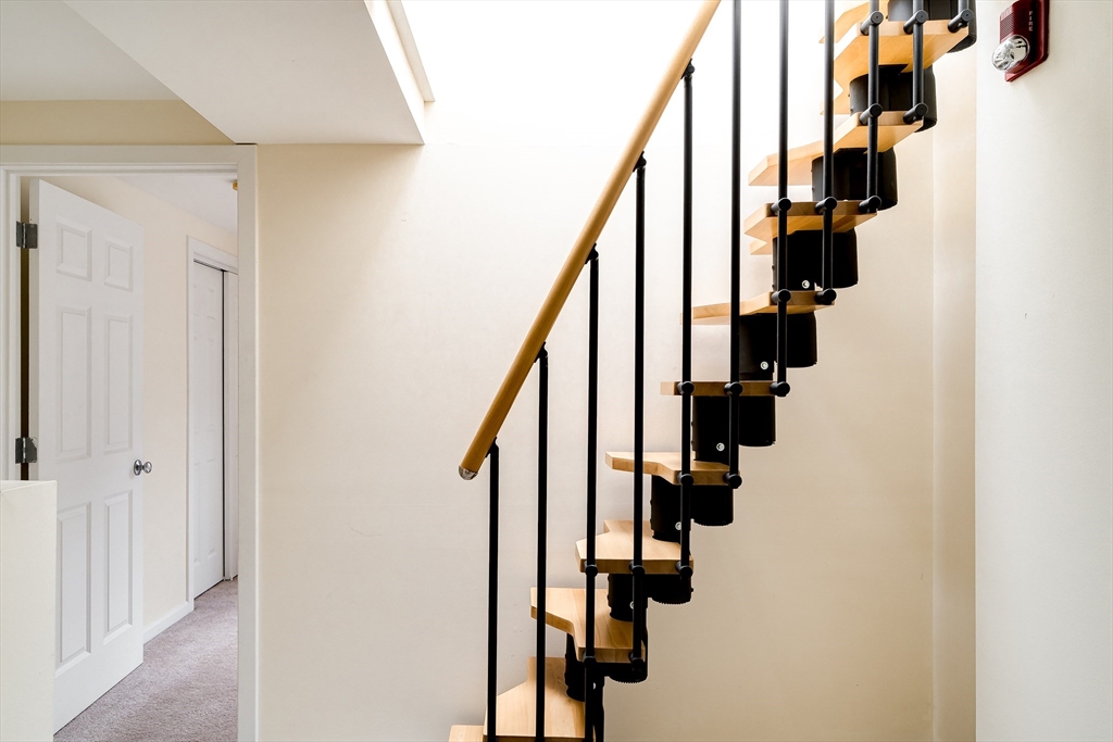 210 Broadway, Everett