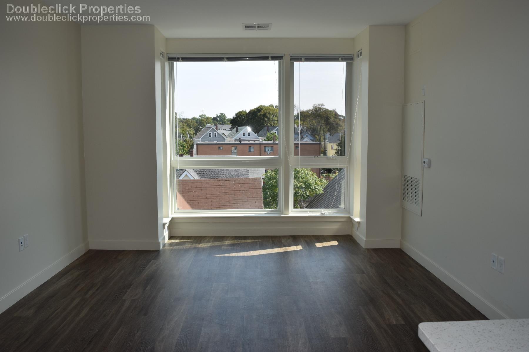 180 Eastern Ave, Malden