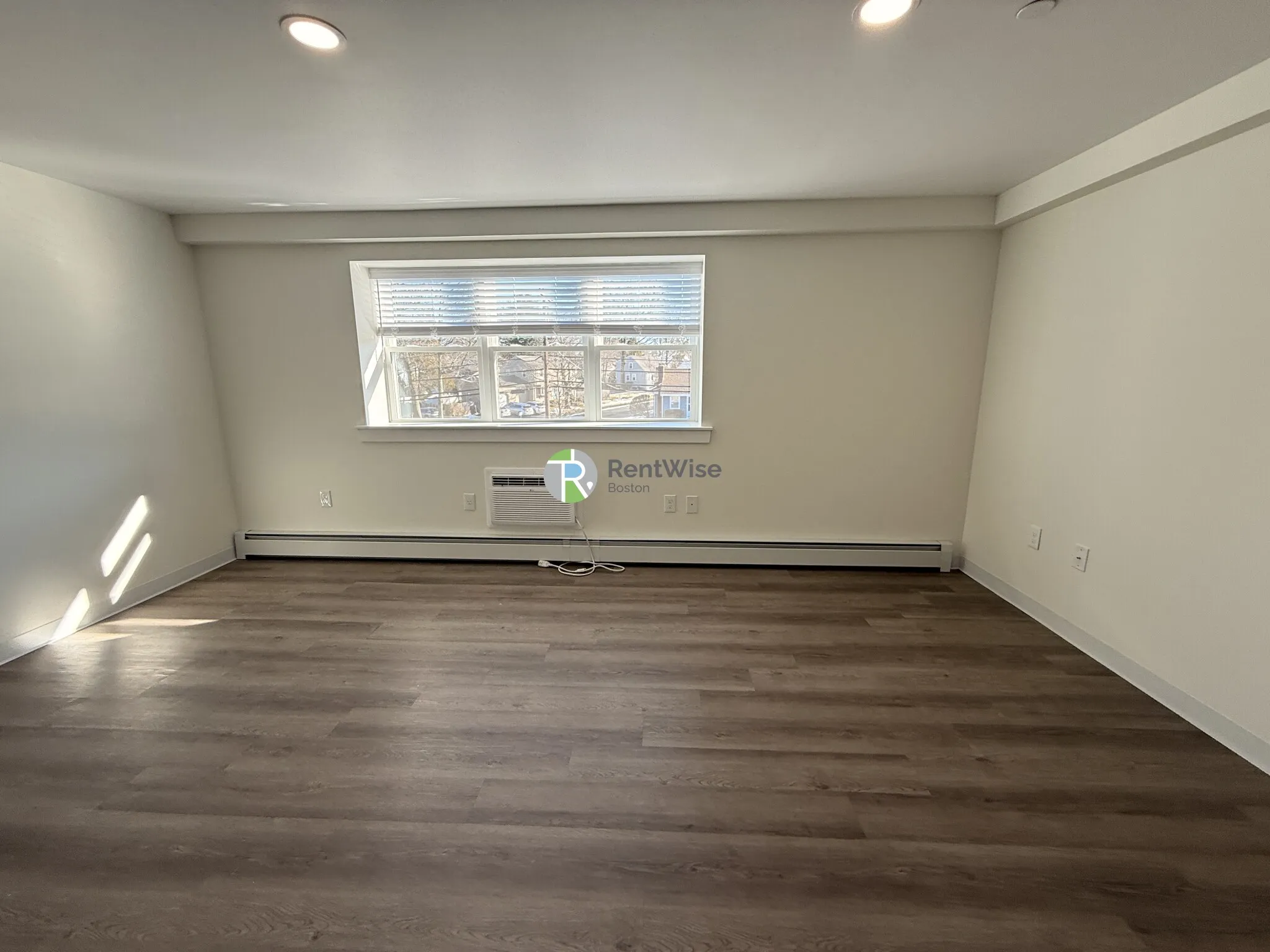 1741 Washington St, Braintree