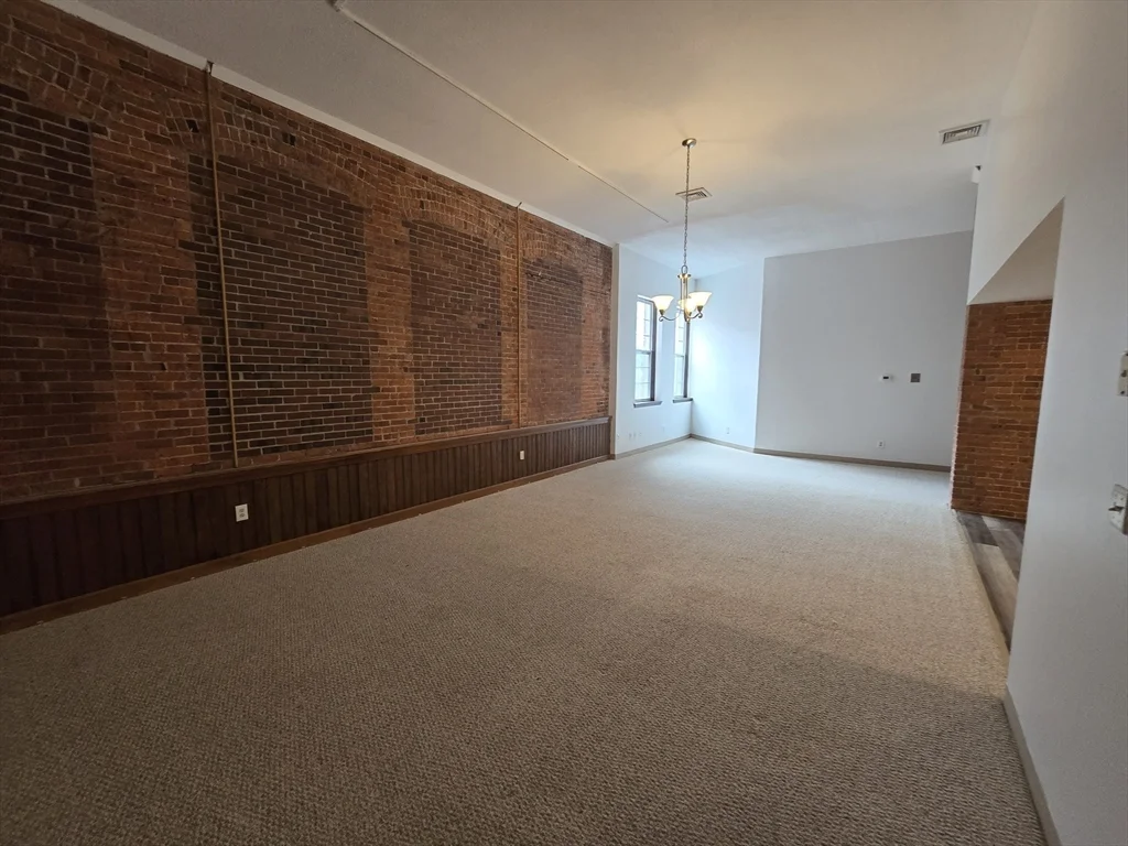 147 Rawson Rd, Quincy