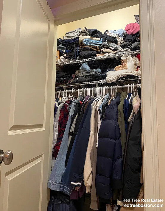 3 Griggs Pl, Allston