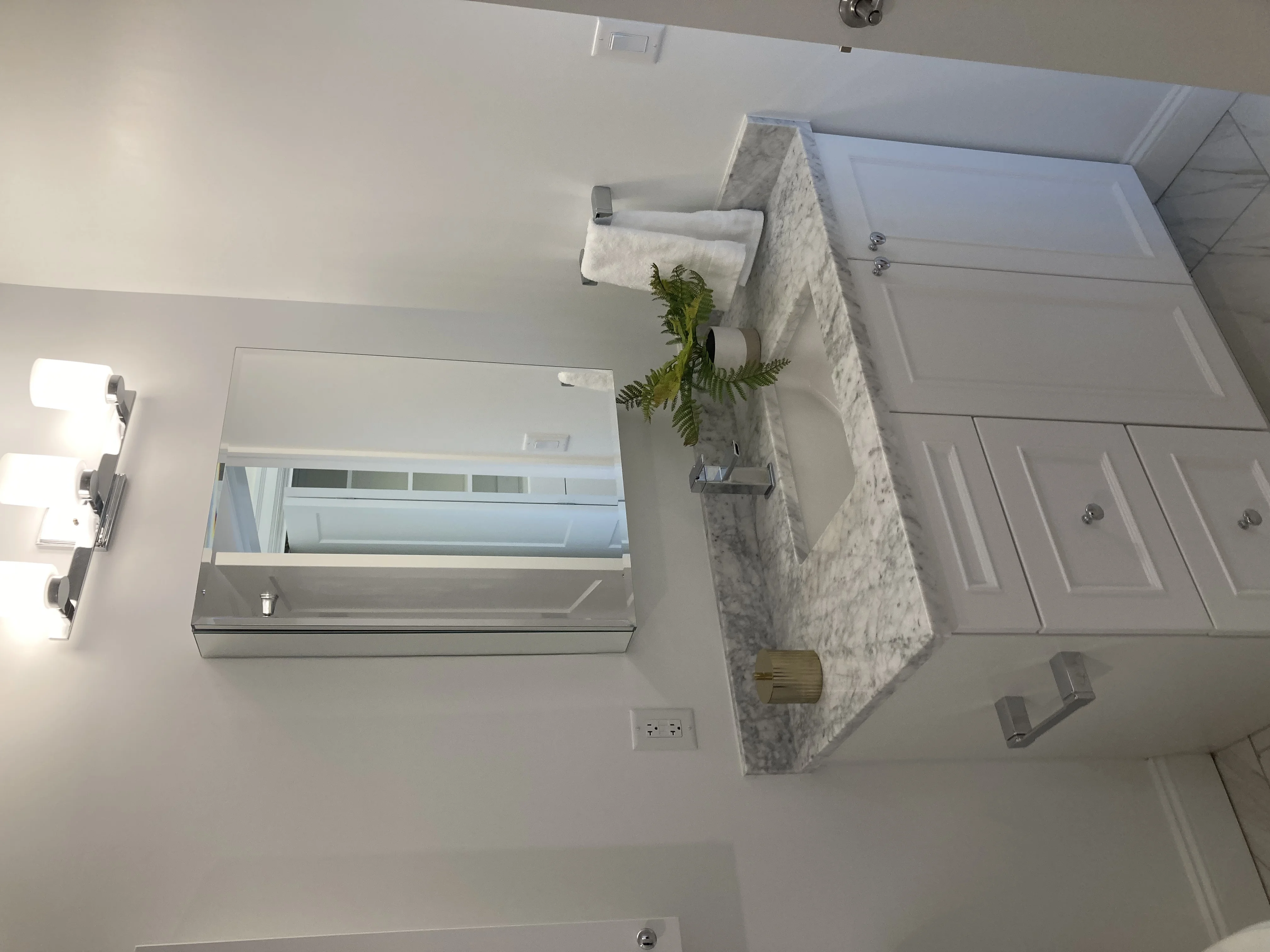 120 Gerry Rd, Chestnut Hill