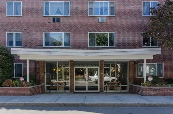 50 Green St, Coolidge Corner