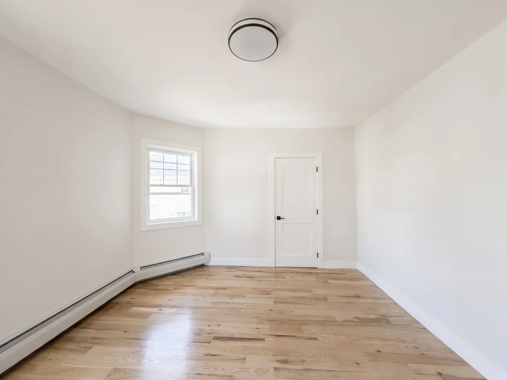 10 Pearl, West Everett