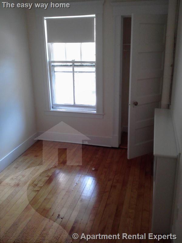 65 Langdon St, Harvard Square