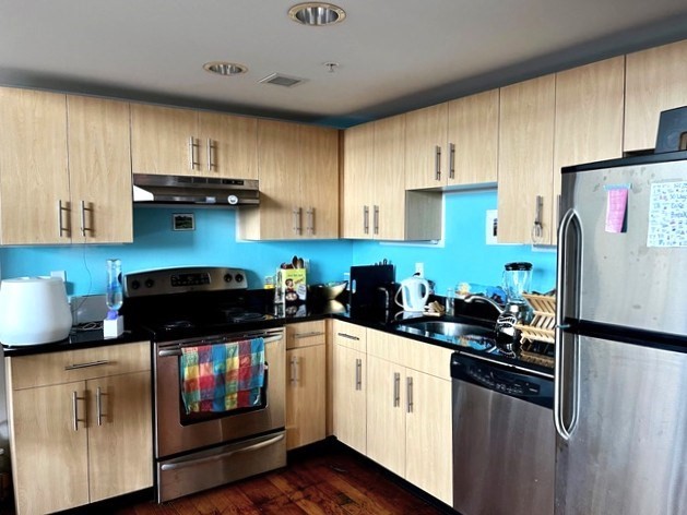 1 Westinghouse Plz, Hyde Park