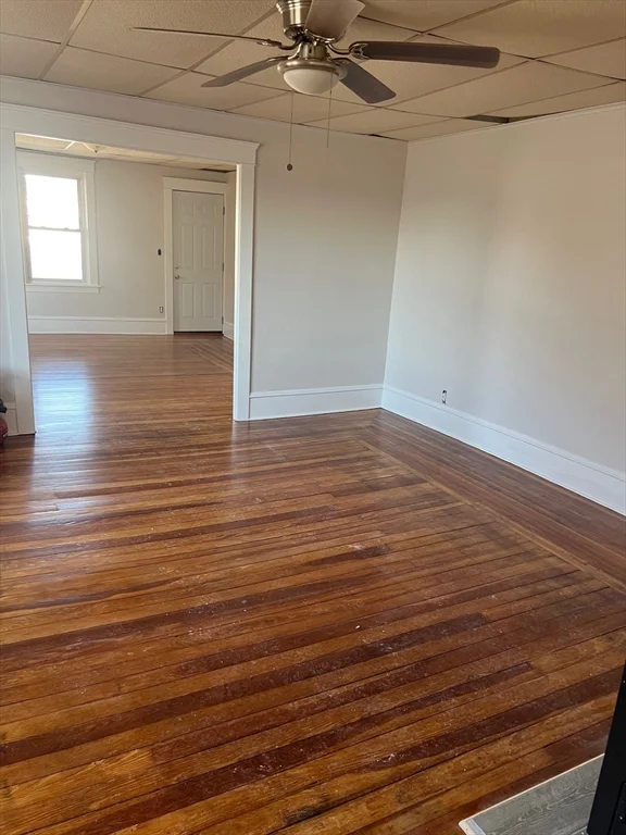 1053 Bedford St, Fall River