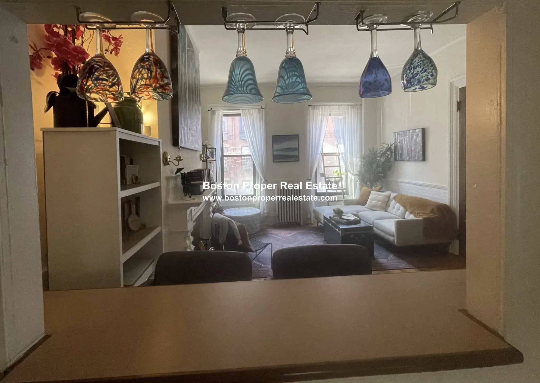 16 Hereford St, Back Bay