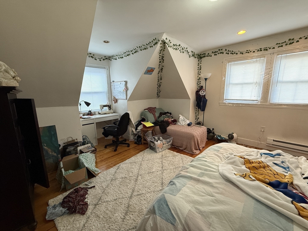 21-21A Highland St ,, Mission Hill