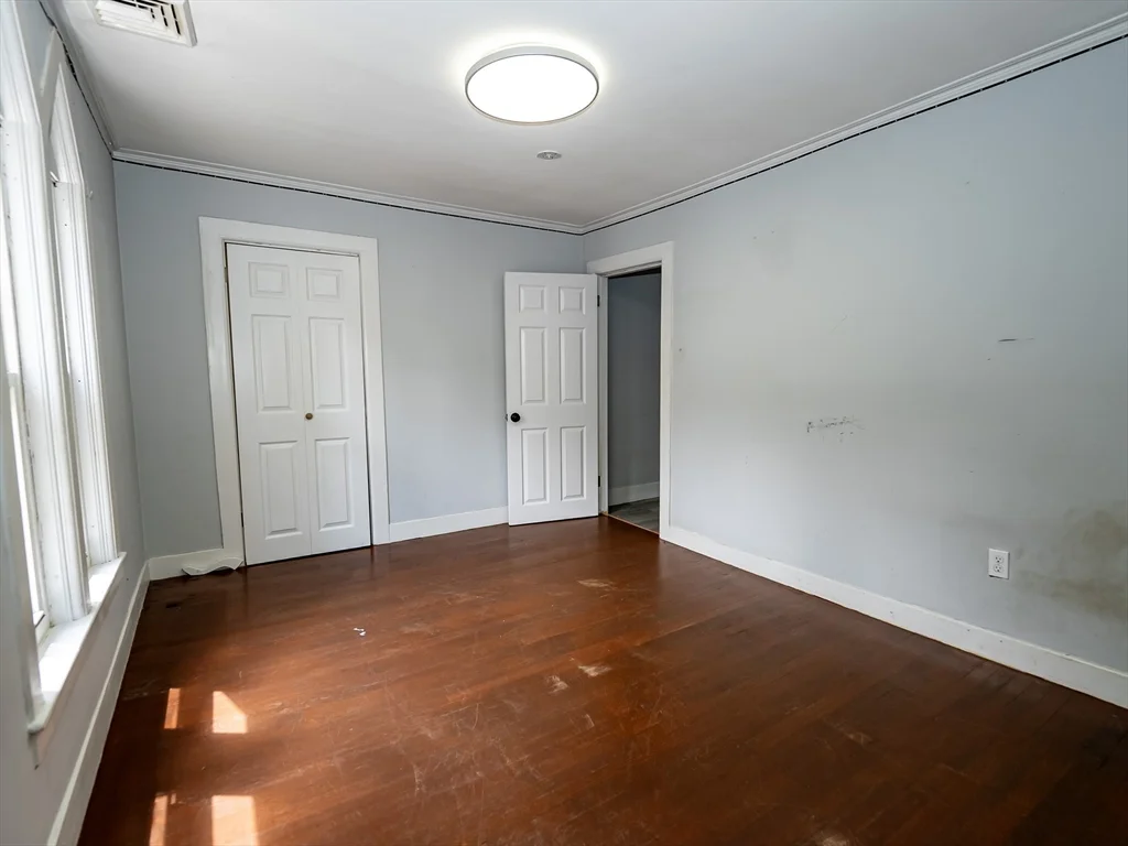 159 Hamilton St, Southbridge