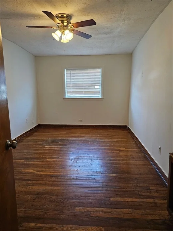 87 Spring St, Medford
