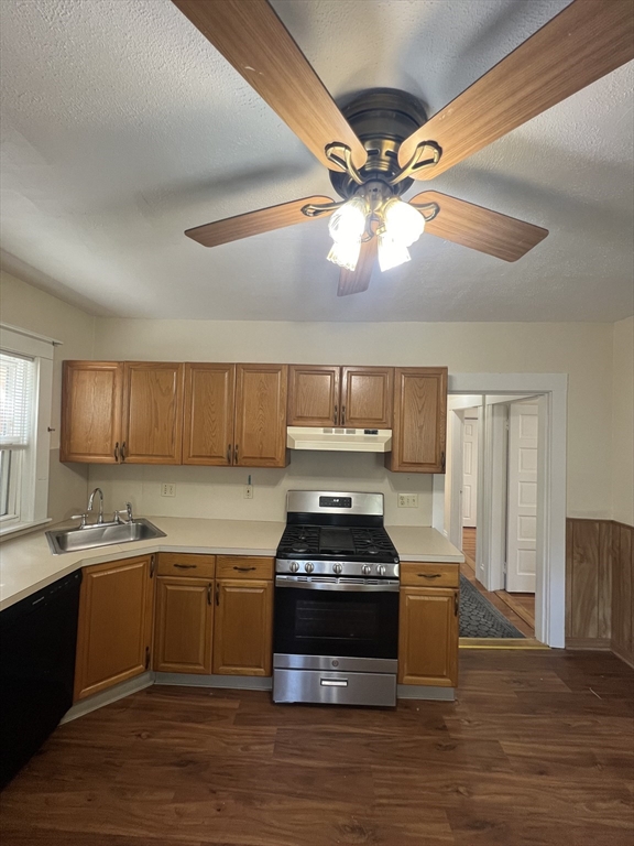 59 Dewey Rd, Braintree