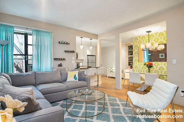 1038 Beacon St, Brookline