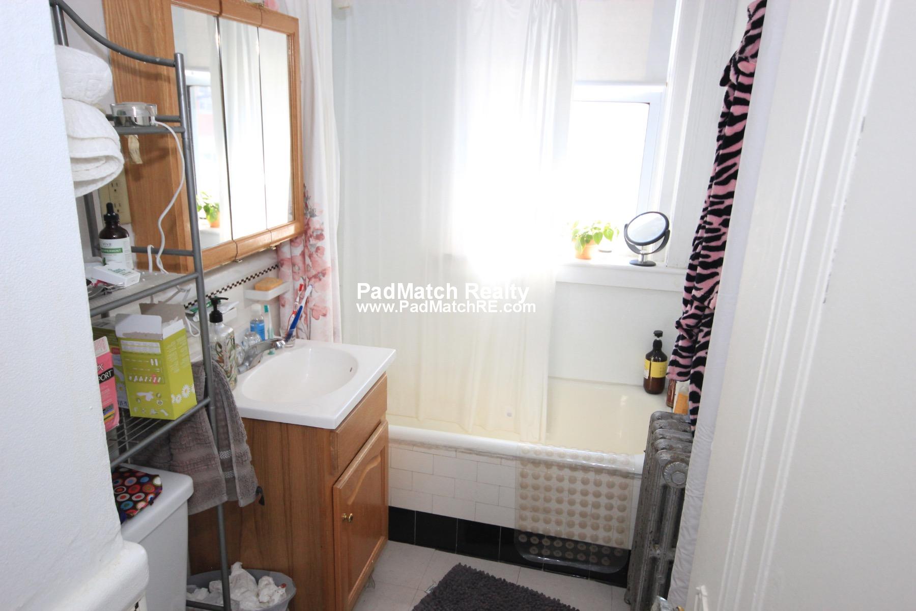 116 Washington St, Brighton