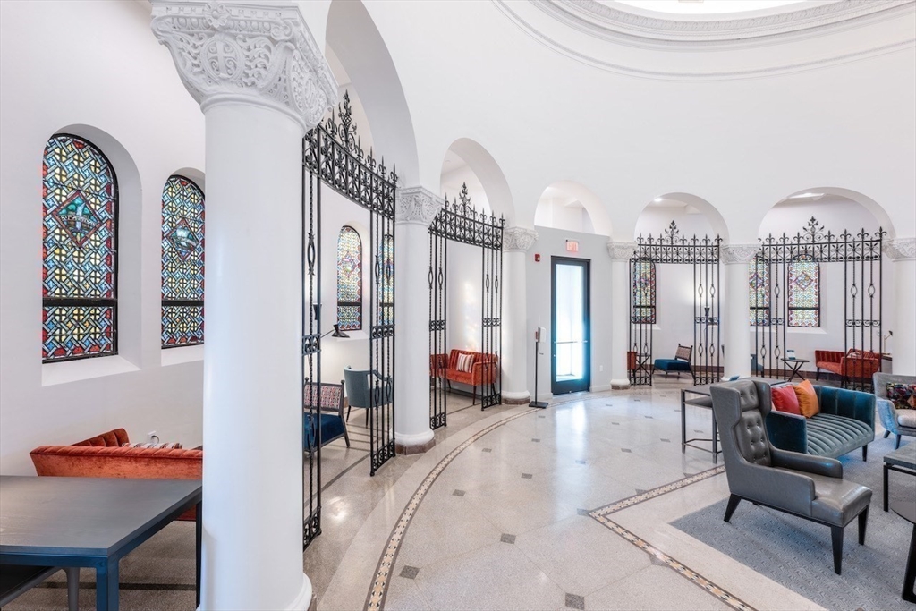 191 Washington St, Brighton