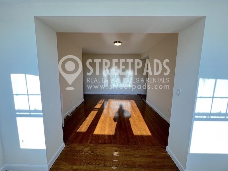 1315 Commonwealth Ave, Allston