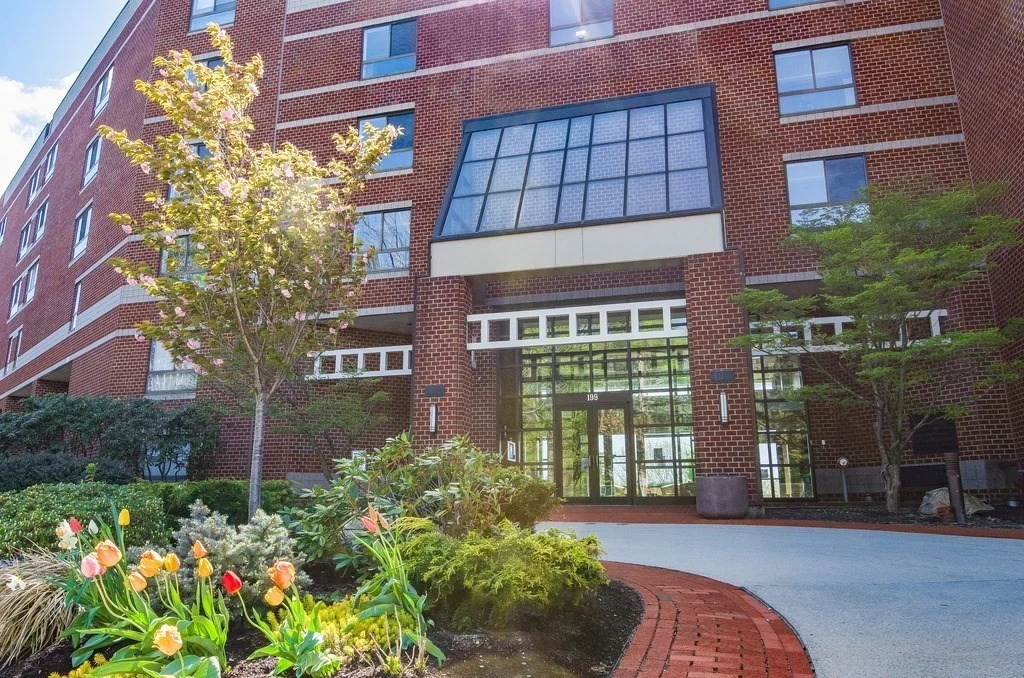 199 Coolidge Ave, Watertown