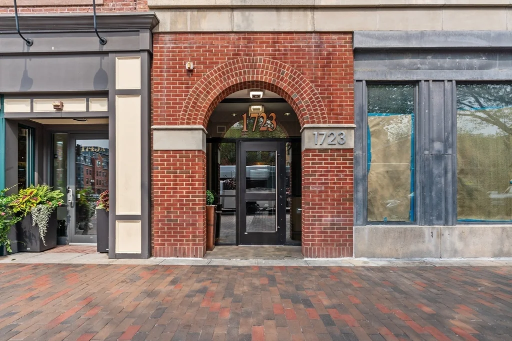 1721 Washington St, South End