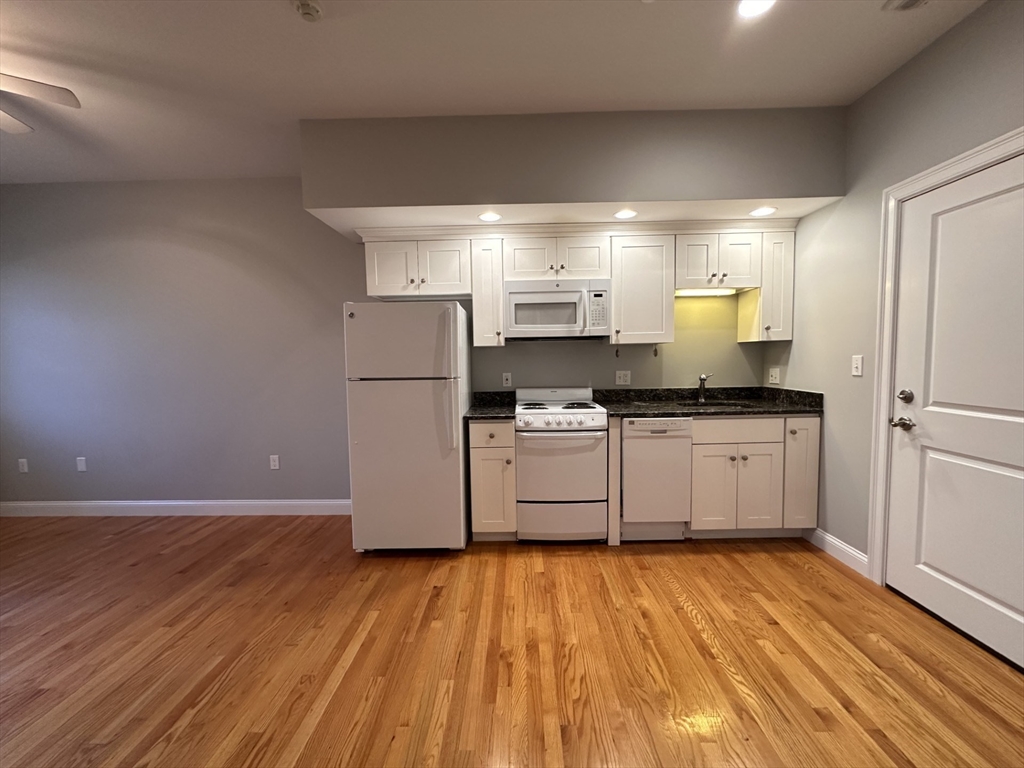 60 Pearl St, Five Corners