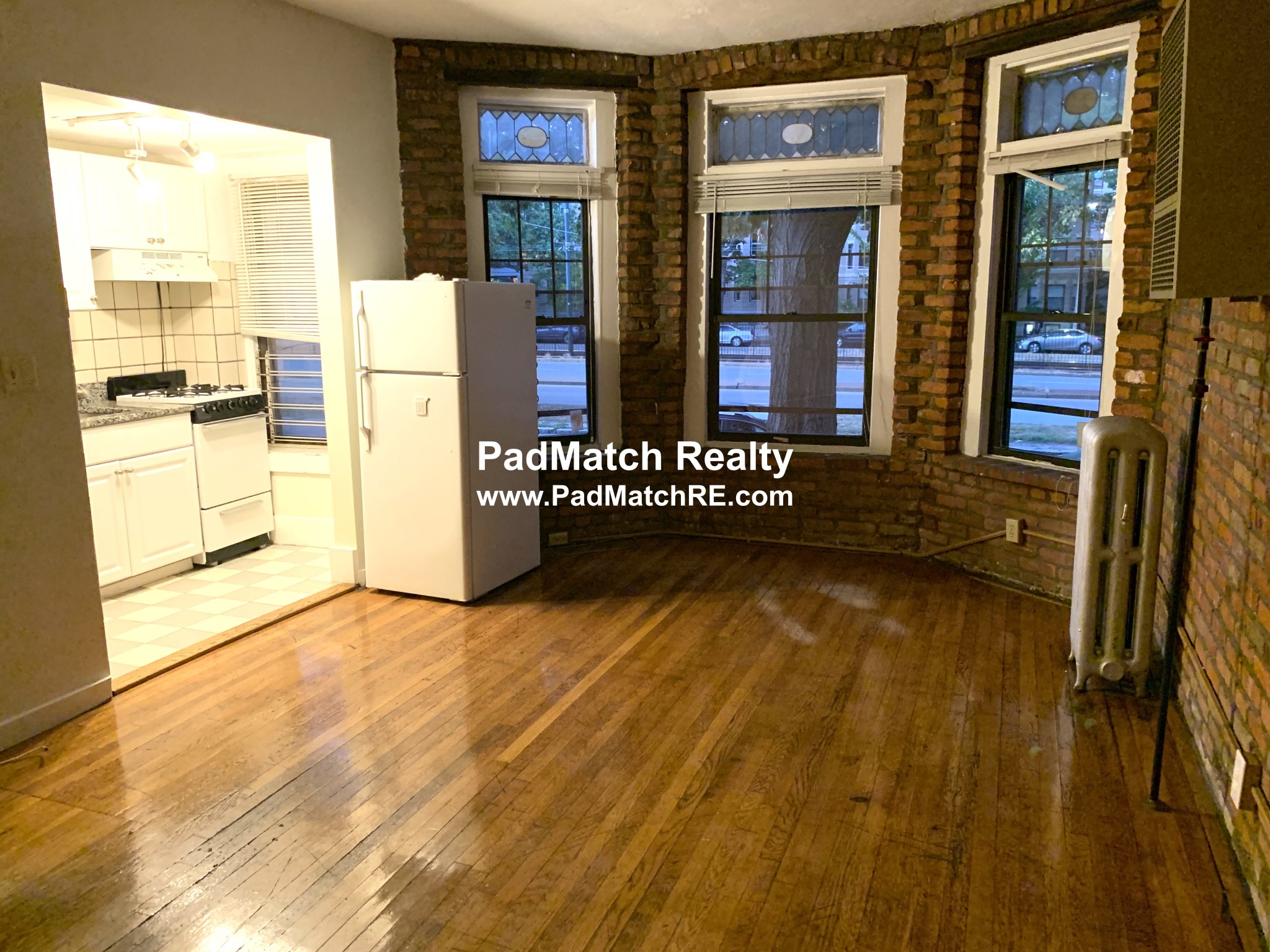 1412 Commonwealth Ave, Brighton