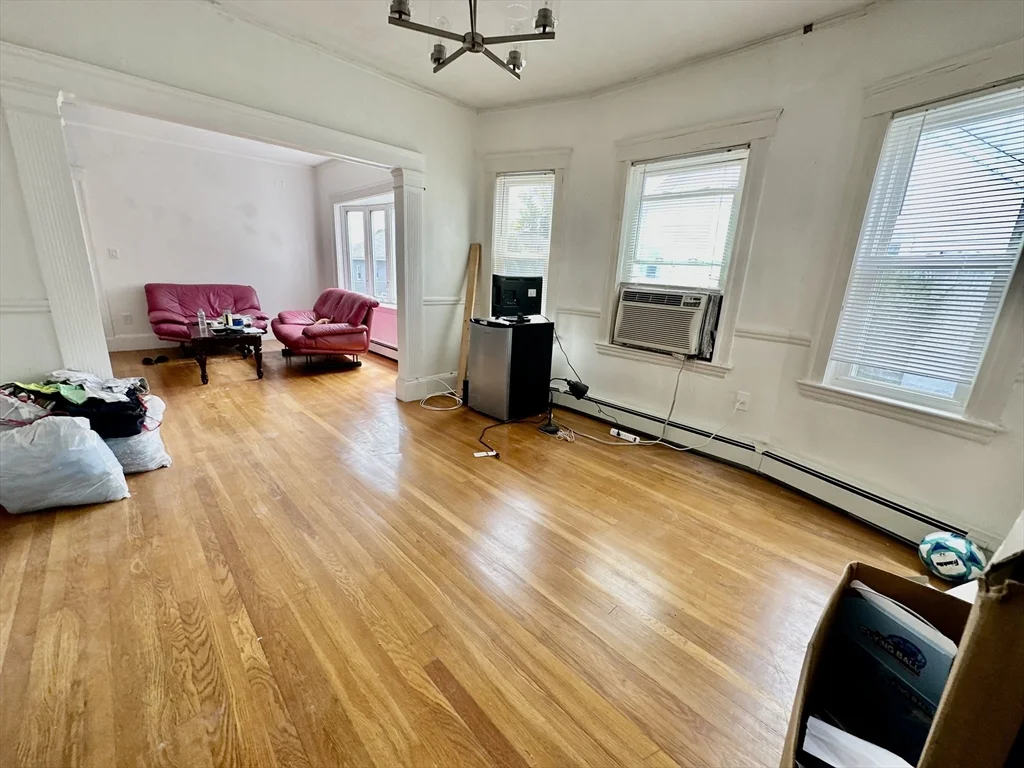 142 Langdon Ave, Watertown