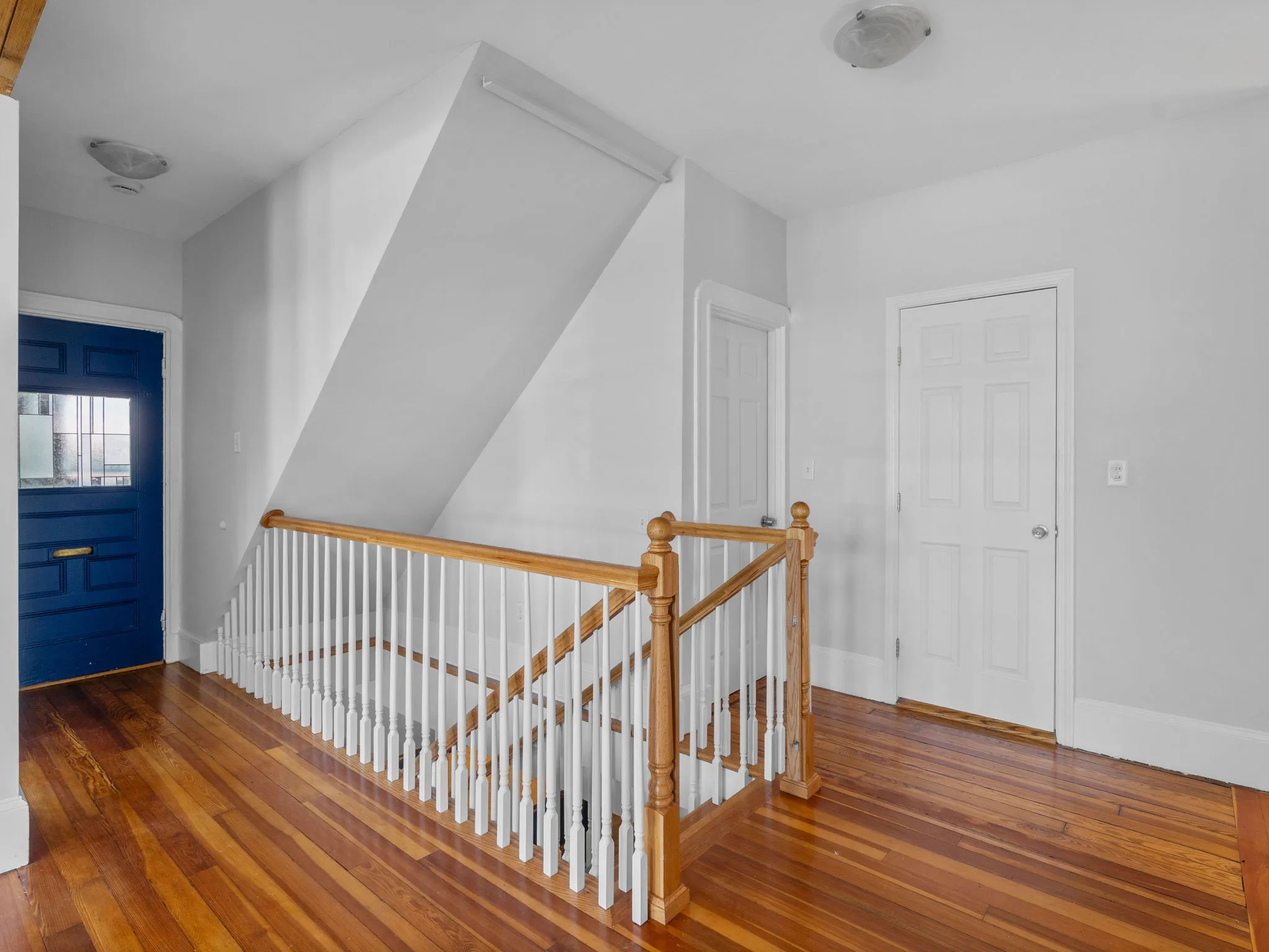 98 Elm St, Somerville