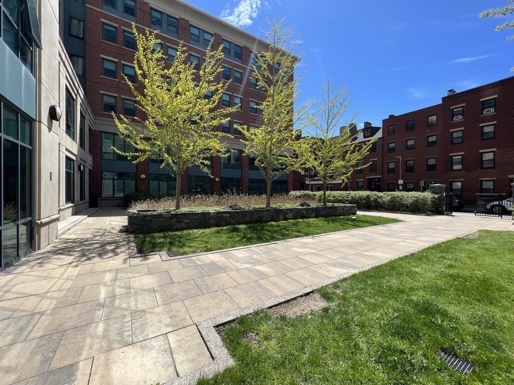 1 Nassau St, Chinatown